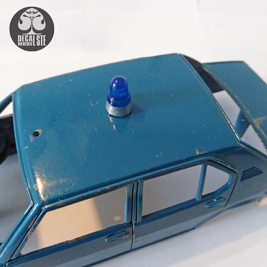 FIAT ALFA LANCIA - LAMPEGGIANTI - MEBETOYS - 1/25 - Immagine 1 di 1