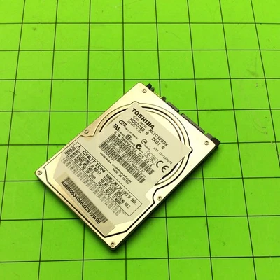 Laptop Computer MK1032GSX HDD2D30 SATA Hard Disk Drive - Image 1 of 4