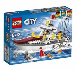 *BRAND NEW* Lego 60147 Fishing Boat Retired Set x 1 