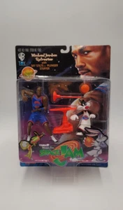 1996 WB TOY Space Jam Michael Jordan and Sylvester Playmates w/ Plunger & Stilts - Picture 1 of 2