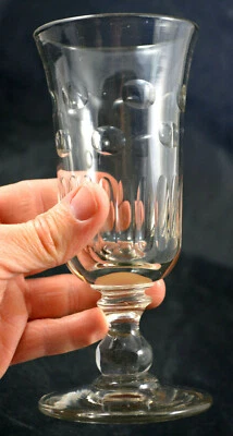 ANCIEN ET SUPERBE VERRE A ABSINTHE - Photo 1/4