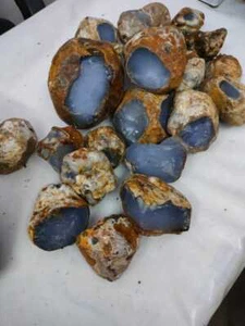 100 % natürliches Chalcedon raue Türkei Bergbau 1 Unze bis 5 Pfund und 25 g bis 5 kg - Bild 1 von 6
