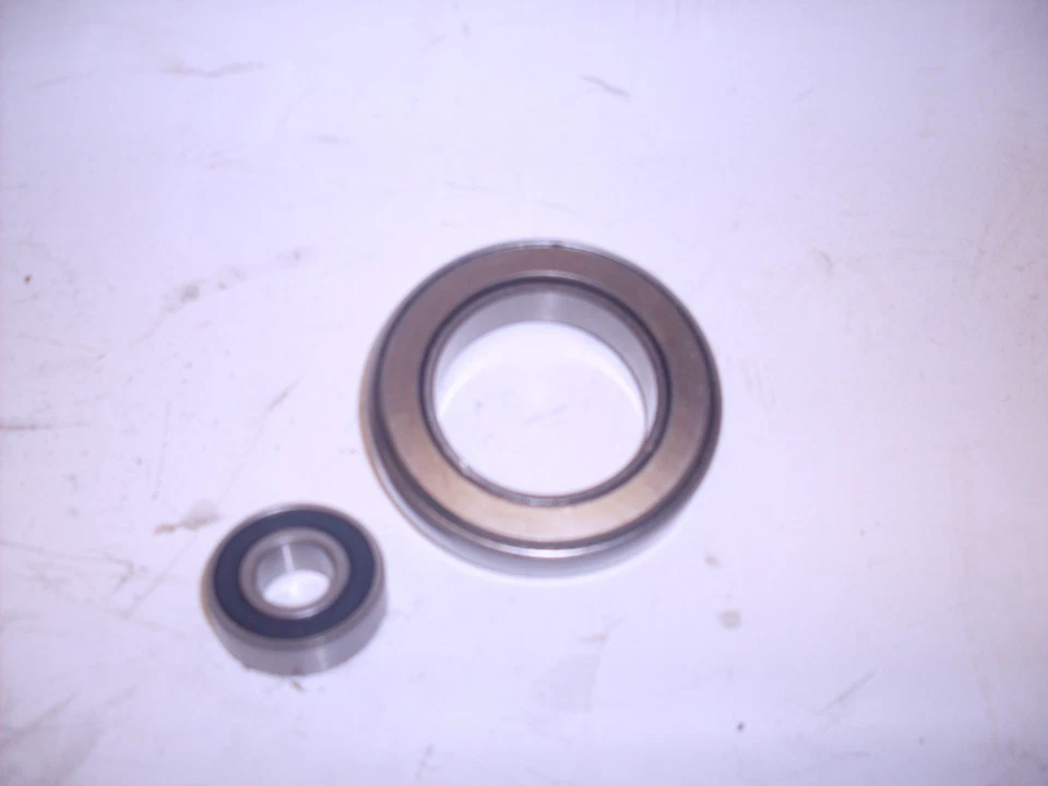 подходит для Kubota L30 L35 L3450 L3650 НОВЫЙ выпуск сцепления трактора и пилотный подшипник - Изображение 1 из 1