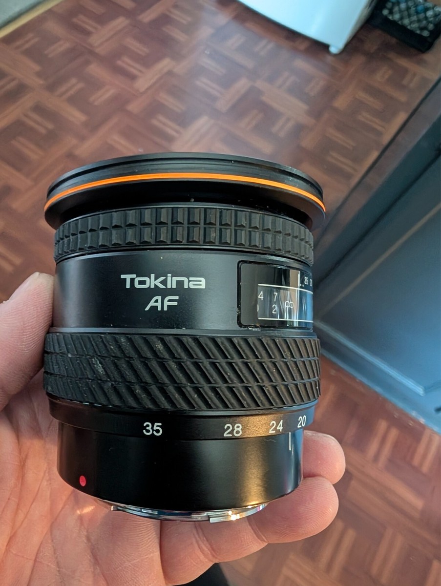 ♥︎◇美品 ケース付き ◇Tokina 20-35mm canon N】 ◇美品 ケース付き ◇Tokina 20-35mm canon キヤノン