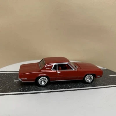Johnny Lightning 1968 Ford Thunderbird T-Bird Hardtop Coupe Red 1:64 Scale NM - Image 1 of 4