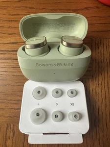 Bowers & Wilkins Headphones Pi8 Wireless In-Ear Headphones Jade Green - Picture 1 of 7