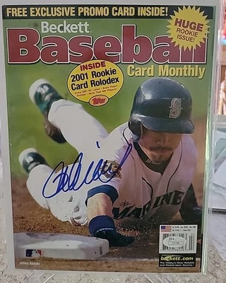 ICHIRO SUZUKI AUTOGRAPHED MAGAZINE FEBRUARY 2002 BECKETT BASEBALL( COVER ) JSA  - Image 1 of 3