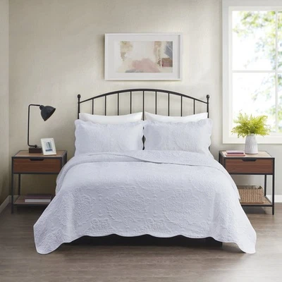 Paisley Medallion Cotton Quilt King White Bedroom Bedding 140TC Cotton Solid - Image 1 of 4