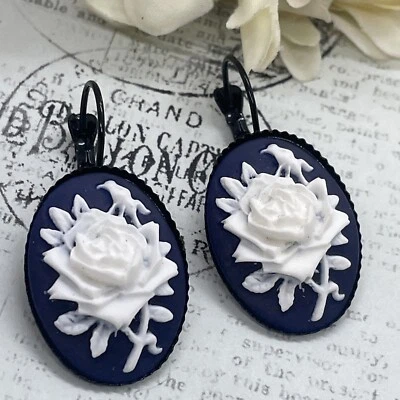 Pendientes camafeo fiesta de cumpleaños camafeo con ajuste de boda rosa azul marino Foto 1 de 4