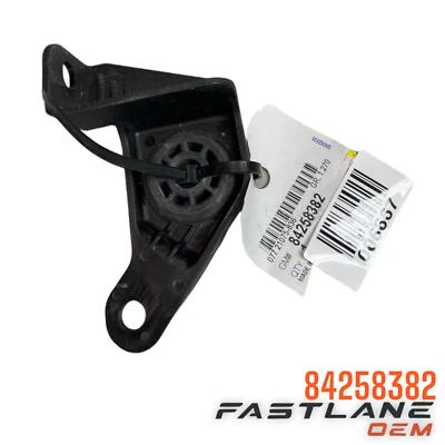 Chevrolet Malibu/Buick Lacrosse 2016-2023 soporte lateral del conductor nuevo fabricante de equipos originales 84258382 Foto 1 de 4