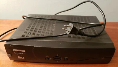 HUGHES SILVER EDITION HIRD-E1 DIRECTV SATELLITE RECEIVER WITH POWER CORD - Image 1 of 4