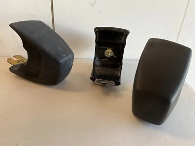 Mercedes W107 RH Front Bumper Guard 380SL 450SL 560SL 1078800855 - Image 1 of 4