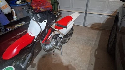 Honda CRF 2018  Foto 1 de 4