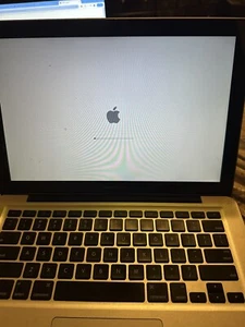 MacBook Pro 13.3 2008 2.4GHz Core 2 Duo 8GB RAM 500GB HDD MacOS El Capitan - Picture 1 of 3