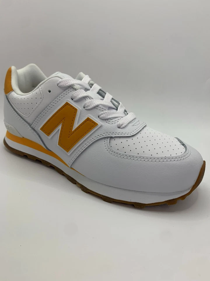 Talla 4.5Y New Balance 574 Blanco/Marrón/Naranja Foto 1 de 4