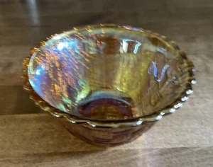 Cuenco pequeño de vidrio Indiana vintage tejido canasta vidrio de carnaval 4,5" amarillo ámbar - Imagen 1 de 8