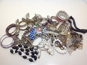Grandma's Jewelry ~ For RePurpose 2 pounds 13 ounces - Picture 1 of 10