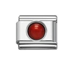 Charm italiano 9 mm E12 pietra rossa sintetica rialzata adatto a bracciale misura classica - Foto 1 di 1