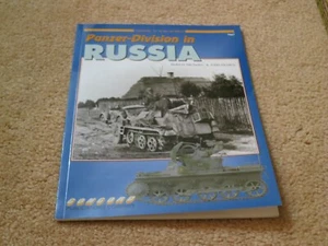 CONCORD Armor At War Series Panzer-Division in Russia #7047 - Picture 1 of 3