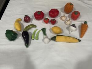 Vintage Lot Of 20 Murano Style Art Glass Vegetables Life Size Pepper Corn Carrot