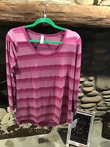 LuLaRoe Lynnae Ombre Blush Mauve Pink Stripe Beautiful Soft Small Nwt - Picture 1 of 1