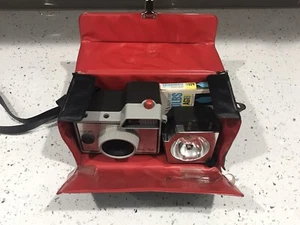 ANSCO READY FLASH 127 KAMERA MIT TRAGETASCHE BOX BLITZBIRNEN KODAK - Bild 1 von 11