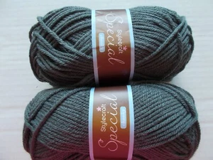Stylecraft Special Chunky yarn, Graphite (dark gray), lot of 2 (157 yds each) - Picture 1 of 2