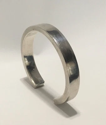 Vintage Gucci Solid Sterling Silver Cuff Bracelet Stamped w/Star1479Fl Italy 925 - Image 1 of 4