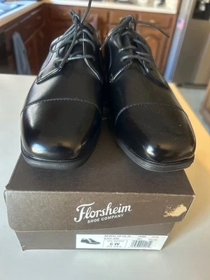 Florsheim boys dress shoe  6 W Reveal cap toe black leather New Formal - Image 1 of 4