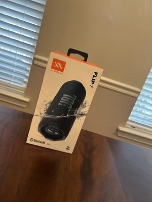 Altavoz portátil Bluetooth azul impermeable JBL by Harman Flip 7 Foto 1 de 4