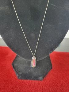 VTG .925 Sterling Silver necklace - with Dragons Breath (?) Pendant  3.81grams - Picture 1 of 6