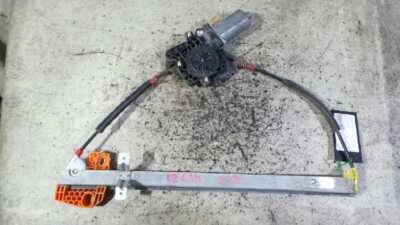 0 130 821 682 fensterheber vorne links 1336915 für FORD FIESTA BERLINA GHIA 1995 Foto 1 de 4