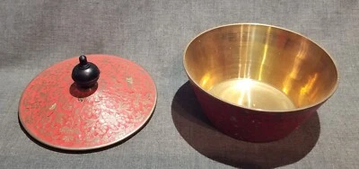 LMH 129 ENAMELED GILT EMBOSSED BRASS BOWL with Lid FLORAL DESIGN Red crazed 4" - Image 1 of 4