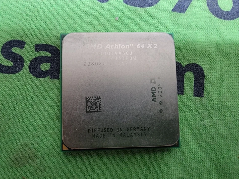 AMD Athlon 64 X2 5000+ 2.6GHz Dual-Core Socket AM2 CPUProcessor - ADA5000IAA5CU - Image 1 of 1
