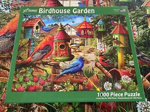 Rompecabezas Vermont Christmas Company Birdhouse Garden 1000 piezas completo - Imagen 1 de 3