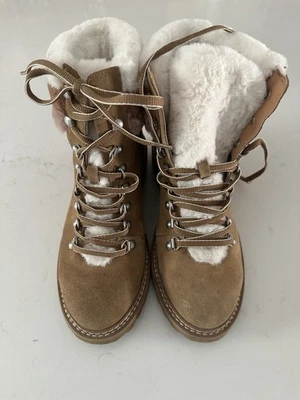 Женские великолепные зимние ботинки Evita с подкладкой шерпа в тост - размер 7,5 M - Изображение 1 из 4