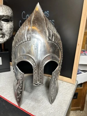 El Señor de los Anillos: Casco de Infantería Gondoriano Halloween Aspecto Usable Foto 1 de 4