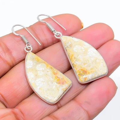 Pendiente de joyería de plata de ley 925 hecho a mano con piedras preciosas de coral fósil 1,85" A307 Foto 1 de 4