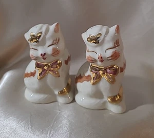 SHAWNEE ** PUSS n BOOTS ** S &P ** RARE GOLD TRIM - Picture 1 of 7