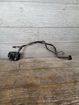 2005 05 2004-2010 Yamaha FZ6 Fazer 600 Left Hand Side Light Horn Controls - Image 1 of 4