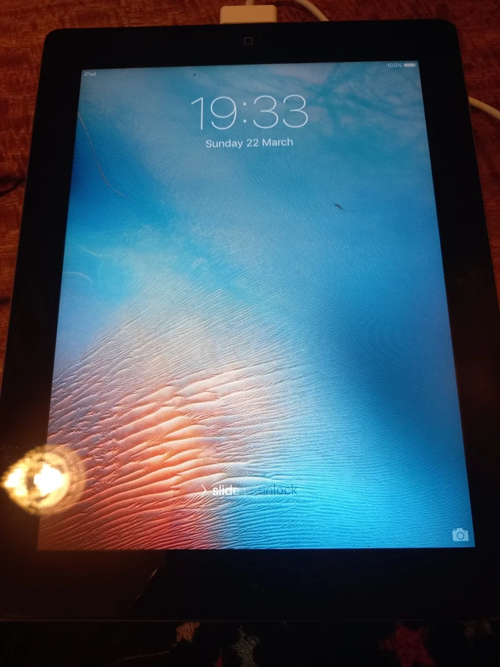 Locked Apple Ipad A1395 2nd generation? - Image 1 of 2