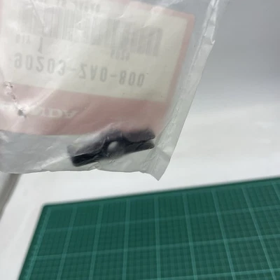 90203-ZA0-800 Genuine Honda Air Cleaner Cover Wing Nut Generator EG GX NOS - Image 1 of 4