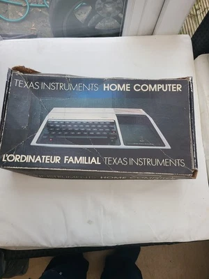 Texas Instruments TI-99/4A Computer Box (nur Box) - Bild 1 von 4