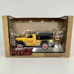 ERTL Coca Cola 1947 Dodge Canopy Delivery Van Bank #27009 1/25 Scale NIB /cb - Picture 1 of 7