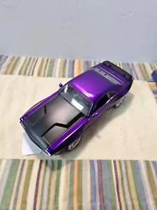 Dodge Challenger 1/24 Pre-Owned Professional Collectibles Ltd. 2008 - Picture 1 of 7