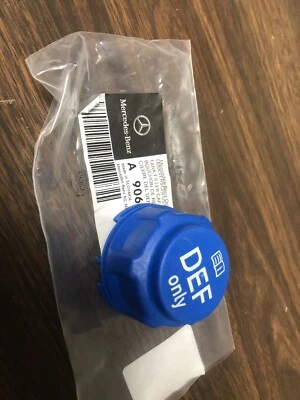 2008-2023 Mercedes Benz Sprinter Diesel Exhaust DEF Fluid Filler Cap Bluetec OEM - Image 1 of 4