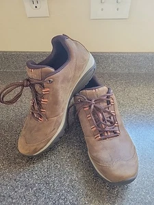 Merrell Vibram Performance Damenschuhe - Größe 10 - Neuwertig - Modell: J036708 - Bild 1 von 11