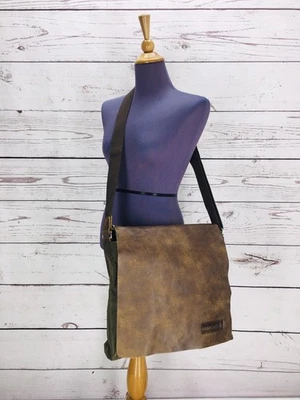 Genuine ROOTS Nylon/Leather Messenger Bag/satchel Crossbody Bag Pocket/Zipper - Image 1 of 4