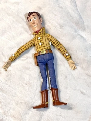 Muñeca Woody Toy Story 1995 de colección sin sombrero ni cuerda de tirar Disney Sheriff 14"  Foto 1 de 4