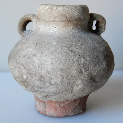 Antigua cerámica Sawankhalok Tailandia Celadon 2 3/4" Jarlet c. siglo XV Foto 1 de 4